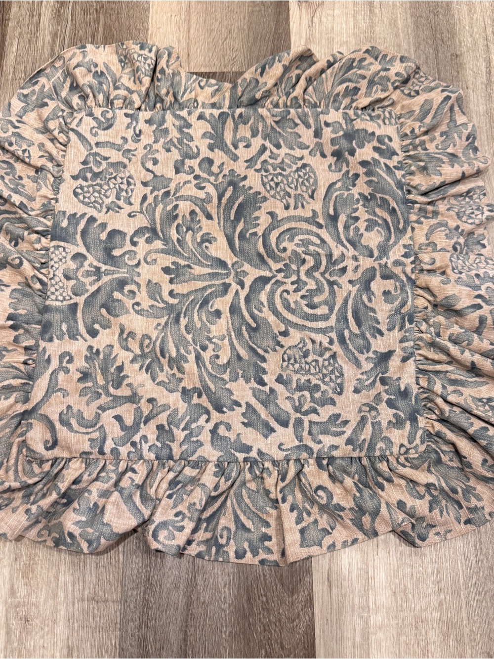 Ralph Lauren The Landing Donovan Damask Ruffled Pillow Cover 16”x16” Square Euro